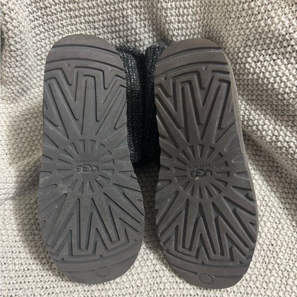 UGG Cardy Size 7 Gray Classic Knit Tall‎ Sweater Boots Fold Over Buttons - Picture 5 of 5